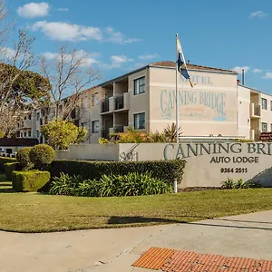 3* Апарт-отель Canning Bridge Auto